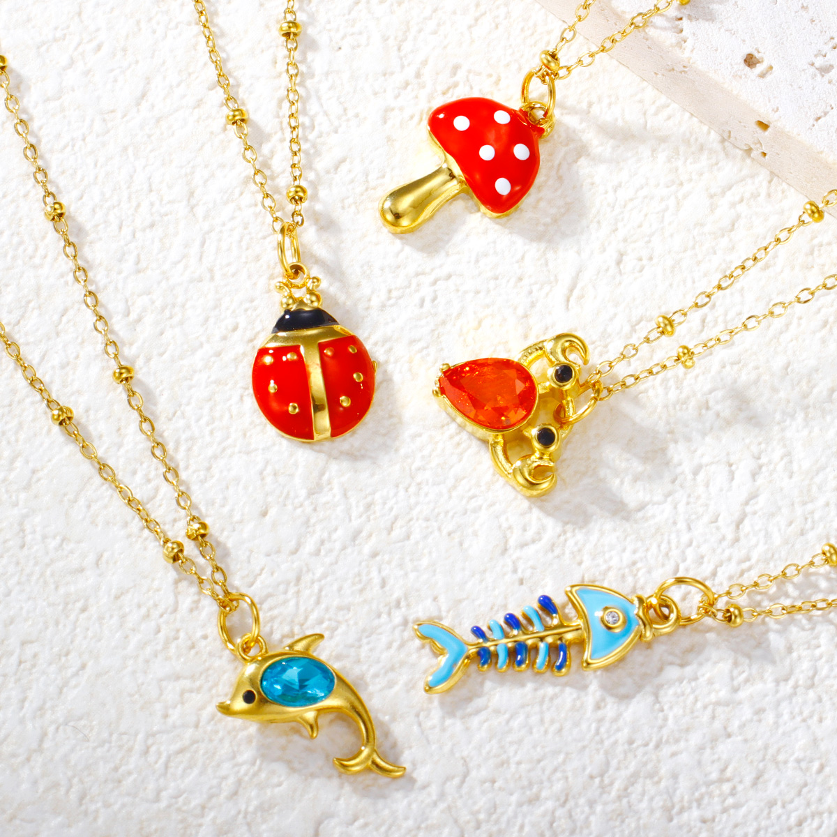 夏季彩色珐琅鱼吊坠镀金饰动物吊坠