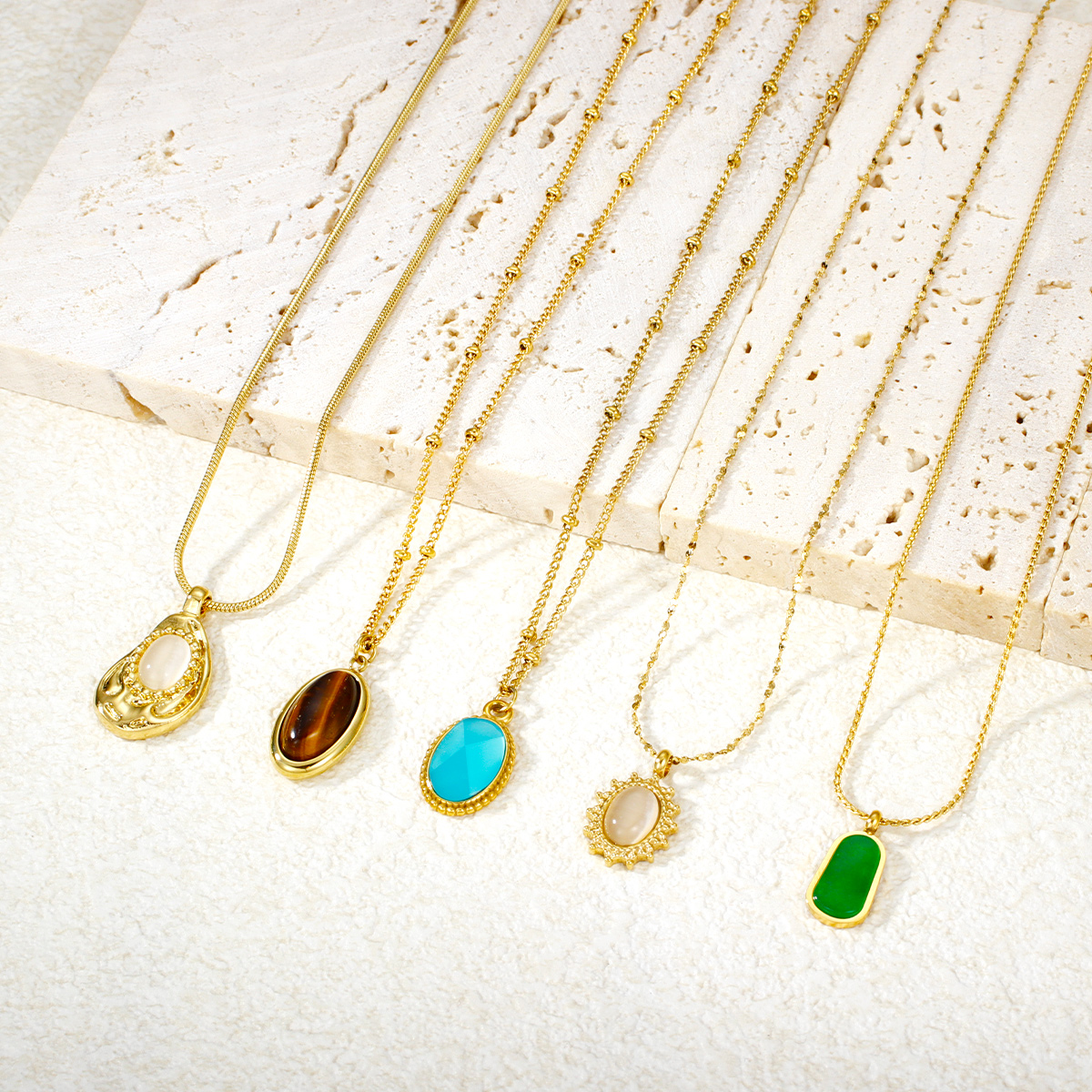 时尚18K镀金不锈钢细链椭圆形绿蓝色天然石吊坠项链